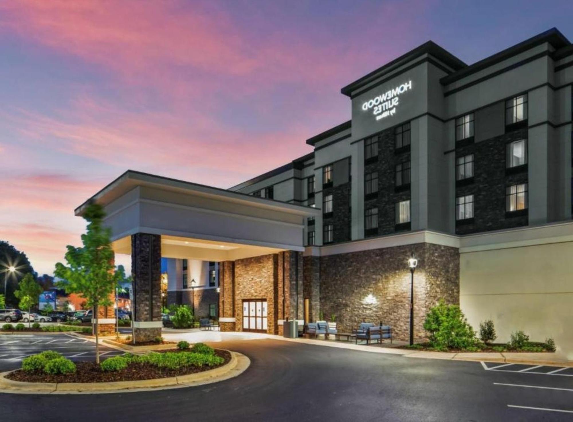 Homewood By Hilton Wendover, Nc Hotel Greensboro